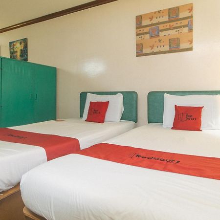 Reddoorz At Broadway Court Apartelle Ciudad Quezon Exterior foto
