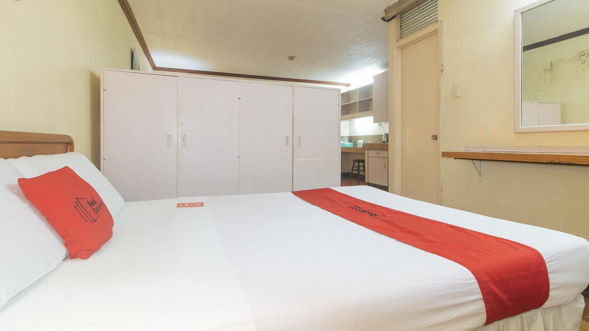 Reddoorz At Broadway Court Apartelle Ciudad Quezon Exterior foto