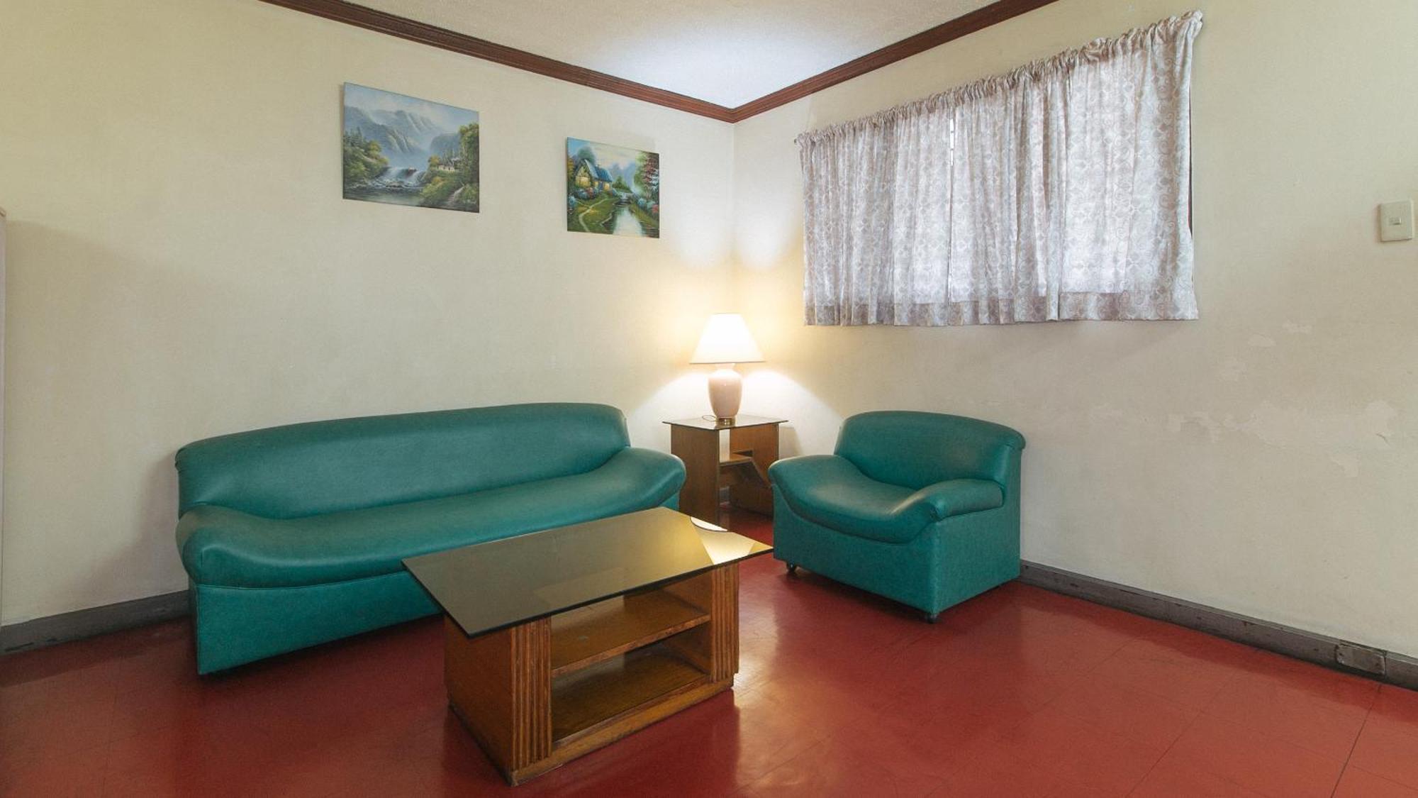 Reddoorz At Broadway Court Apartelle Ciudad Quezon Exterior foto