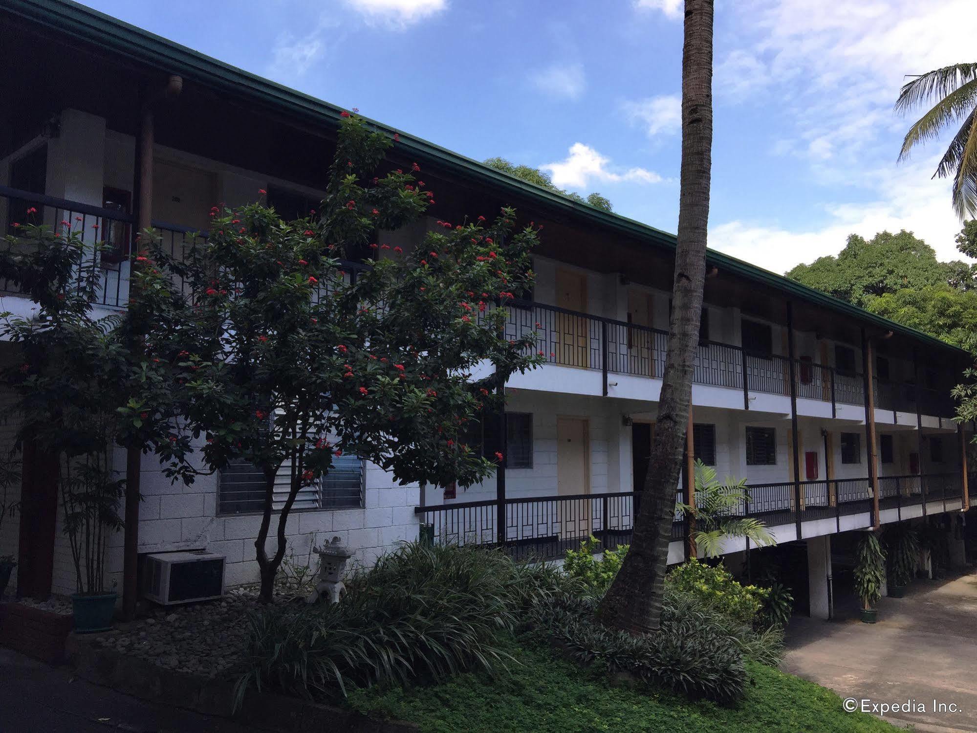 Reddoorz At Broadway Court Apartelle Ciudad Quezon Exterior foto